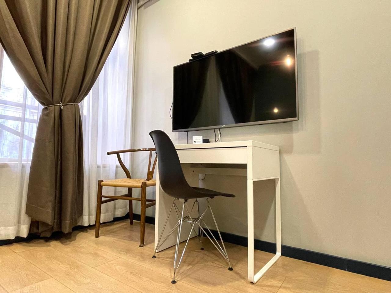 Apart Hotel Console Тбилиси Екстериор снимка