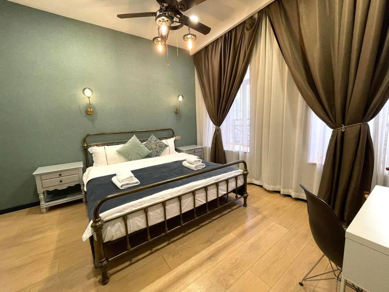 Apart Hotel Console Тбилиси Екстериор снимка